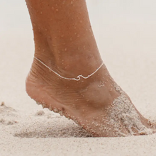Load image into Gallery viewer, Asri Hammered Wave Anklet