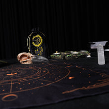 Load image into Gallery viewer, Set Black Gold Tarot Bag & Tarot Cloth for Tarot Cards-2