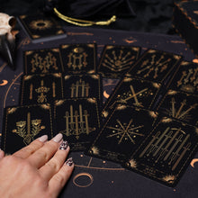 Load image into Gallery viewer, Sunlight Tarot Deck-8