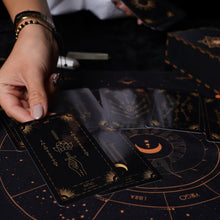 Load image into Gallery viewer, Sunlight Tarot Deck-3