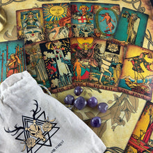 Load image into Gallery viewer, The Rider Waite Borderless Vintage Eco Linen Cardboard-5
