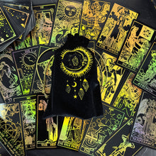 Load image into Gallery viewer, The Rider Waite Gold Sun Rainbow Foil Tarot Deck-16