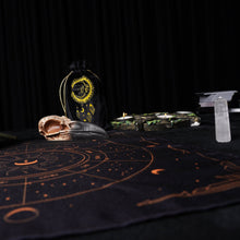 Load image into Gallery viewer, Velvet Tarot Cards Bag Black&Gold-1