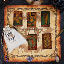 Load image into Gallery viewer, Vintage Tarot Cloth for spread-3