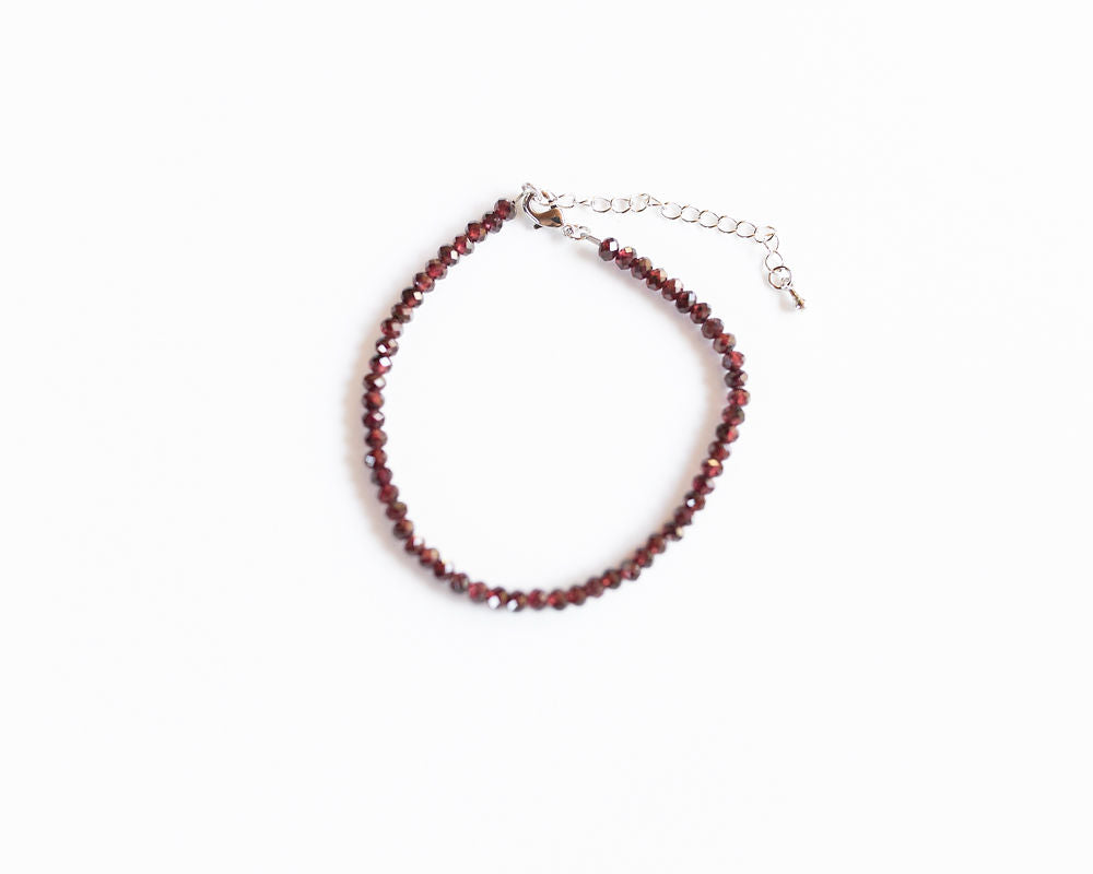 Dainty Garnet Gemstone Bracelet