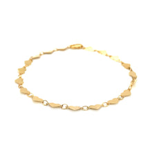 Load image into Gallery viewer, 14k Yellow Gold 7 inch Mirrored Heart Chain Bracelet
