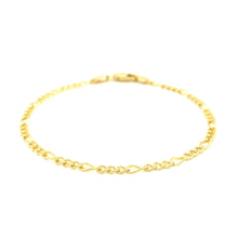 Load image into Gallery viewer, 2.6mm 10k Yellow Gold Link Figaro Bracelet
