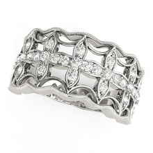 Load image into Gallery viewer, Diamond Studded Four Leaf Clover Motif Ring in 14k White Gold (1/4 cttw)
