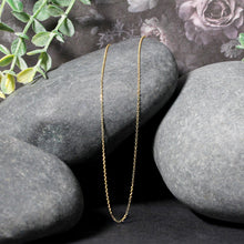 Load image into Gallery viewer, 10k Yellow Gold Diamond Cut Cable Link Chain 0.8mm-4
