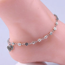 Load image into Gallery viewer, Daisy Flower Anklet Hanging Heart Charm
