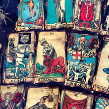 Load image into Gallery viewer, Fire Tarot Deck-4
