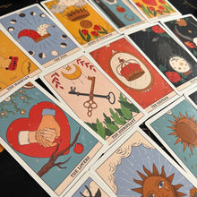 Load image into Gallery viewer, Moon Magic Tarot Deck.Eco Linen Cardboard-8
