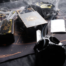 Load image into Gallery viewer, Velvet Tarot Cards Bag Black&amp;Gold-8
